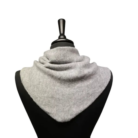 Jess and Lou Grey Midweight Cosy Knit Triangle Scarf
