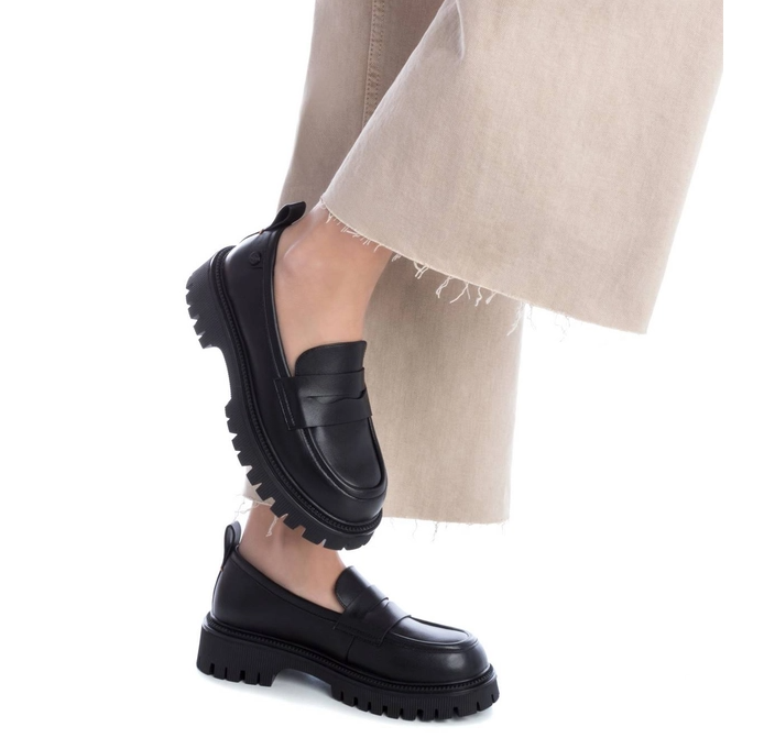 Ladies black top chunky loafers