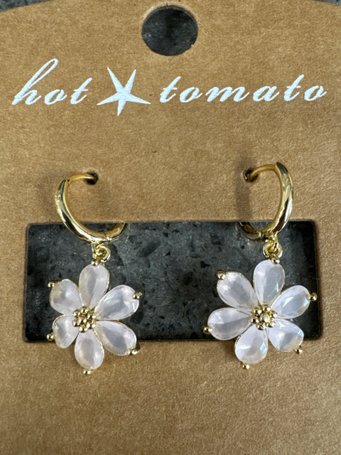 E - Clematis Drop Peach W/Mini Hoop - Brass W/18K Gold