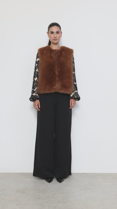 Soya Concept SC- Naida 3 Toffee Fluffy Collarless Waistcoat