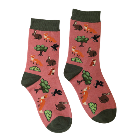 Jess And Lou Luxurious Pink Woodland Print Bamboo Socks - Soft, Cozy And Eco-Friendly Comfort For Every Step