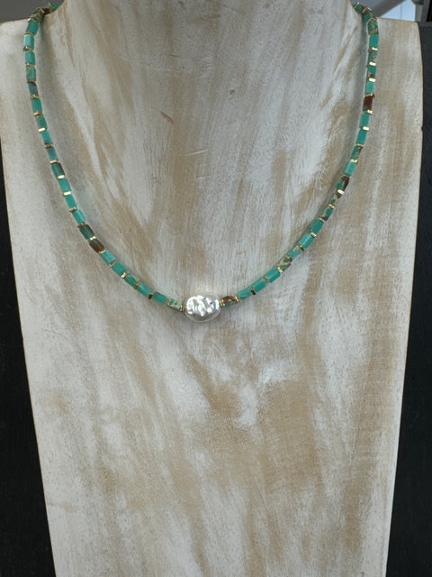 Hot Tomato Stone Slips Necklace with Natural Pearl - Turquoise/Gold