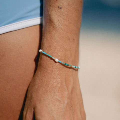 Pineapple Island GBP003 Giada Cinta Pearl Beaded Surf Turquoise Bracelet