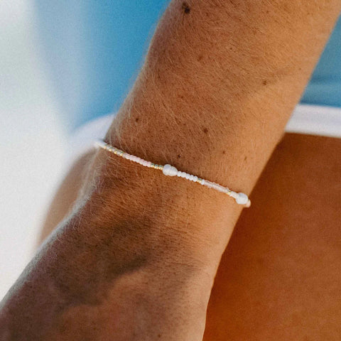 Pineapple Island  GBP004 Giada Cinta Pearl Beaded Surf Pink Bracelet