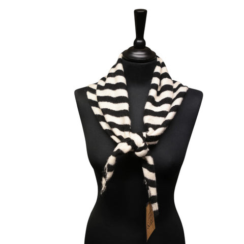 Jess and Lou Black/Cream Midweight Cosy Knit Triangle Scarf