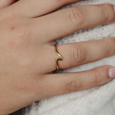 Pineapple Island Wave Ring  Steel