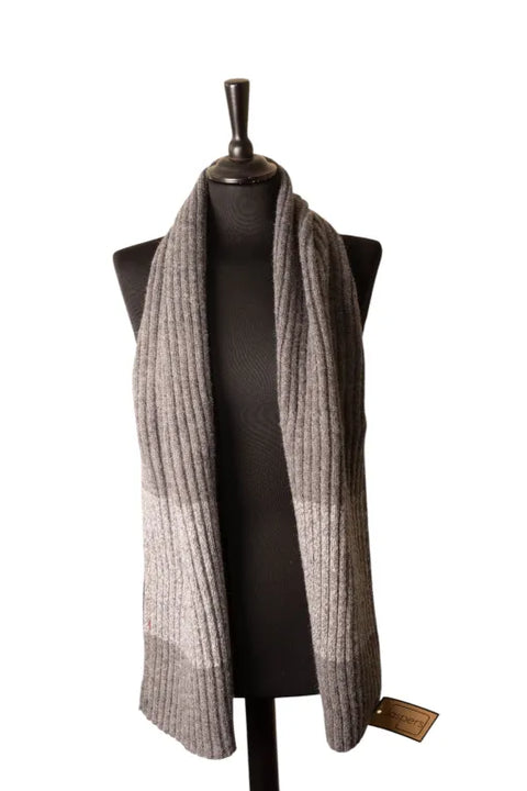 Jess and Lou Grey Womens Rib Knit Scarf