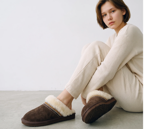 Ella Taylor Brown Womens Faux Fur Lined Slippers