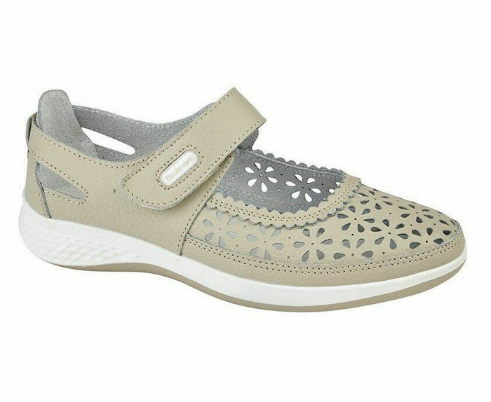 Boulevard L9552BE Beige Womens Wide Fitting EEE Casual Comfort Shoes