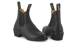 Blundstone 1671 Black Leather Unisex Stylish Chelsea Heeled Boots