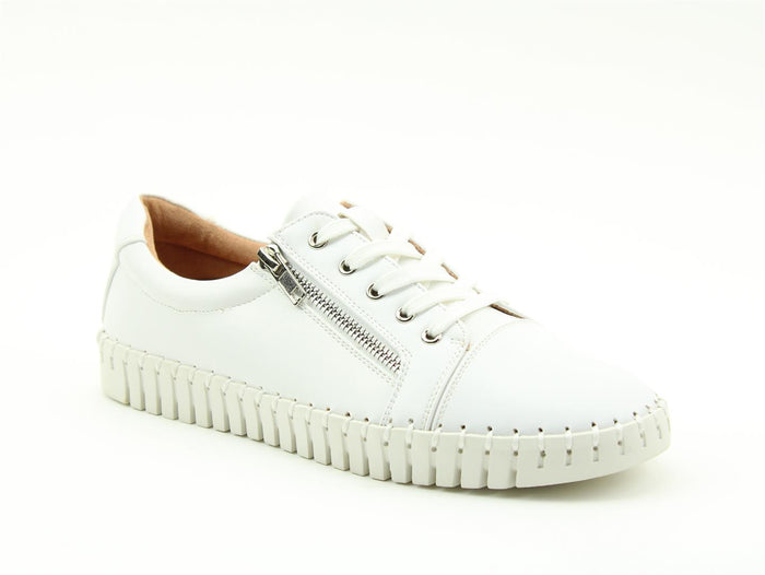 Heavenly Feet Stepper White Ladies Casual Comfort Pumps